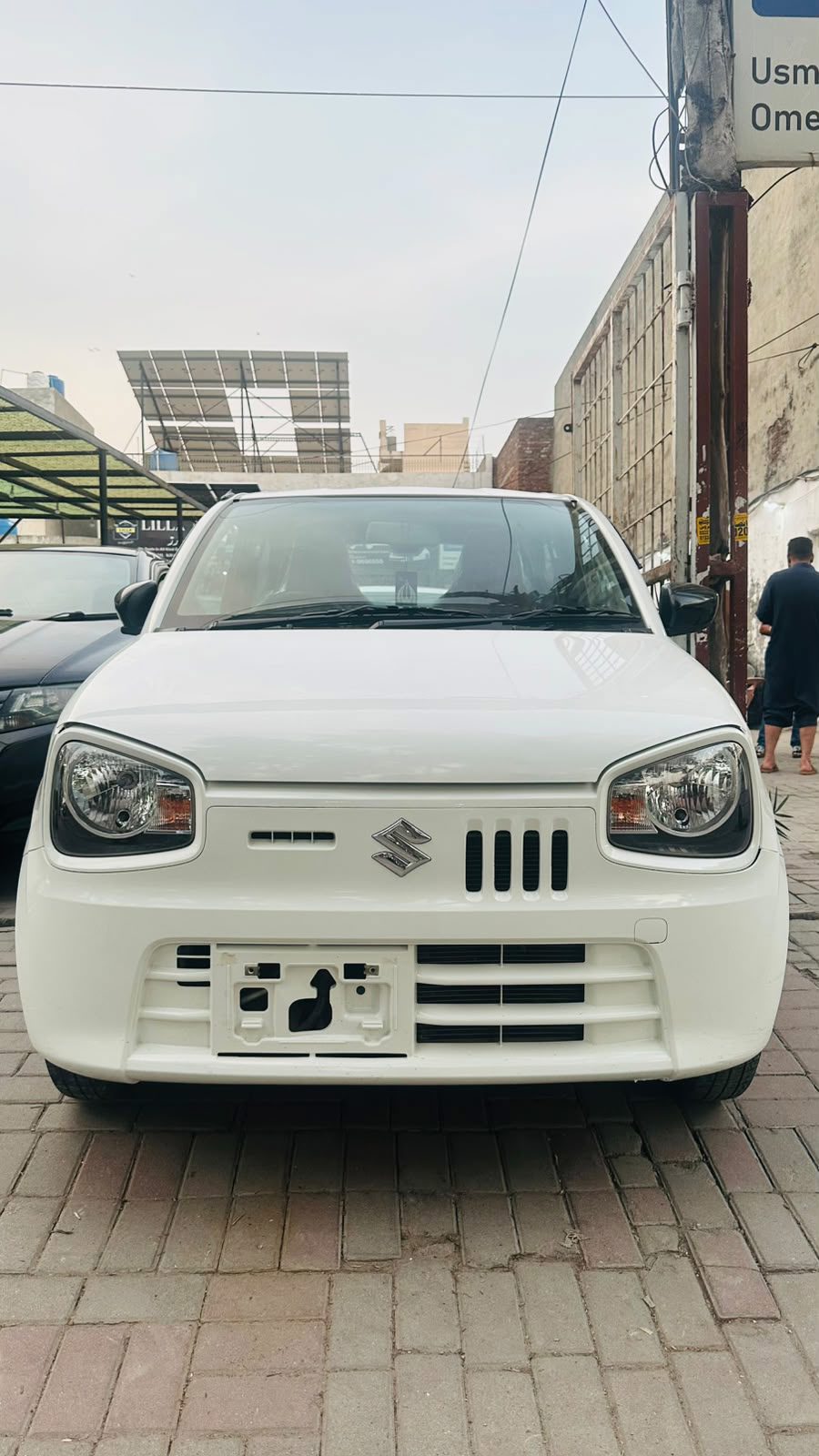 Suzuki Alto VXR 2025 in white, Lahore